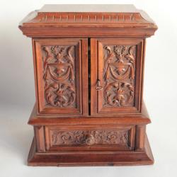 Coffret à bijoux bois sculpté XIXe siècle Napoléon III