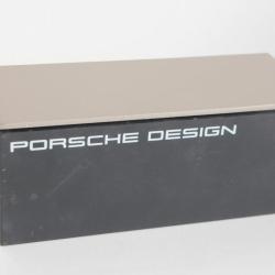 Présentoir PORSCHE DESIGN