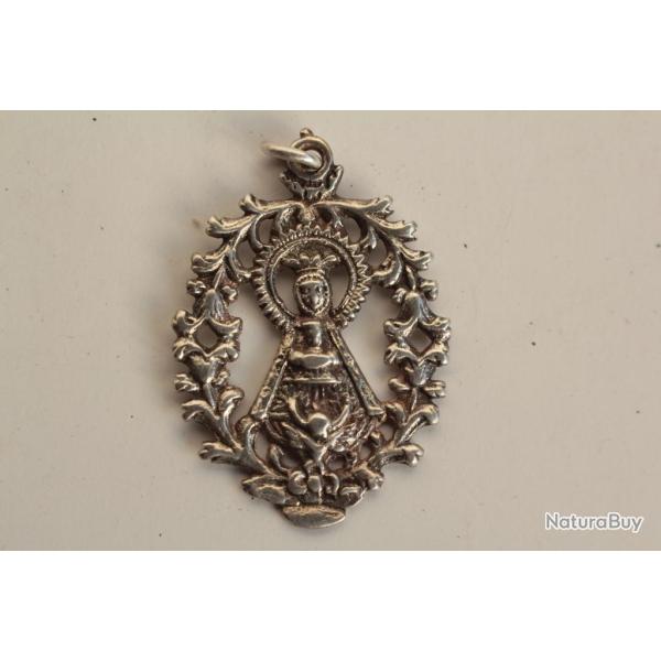 Pendentif argent Vierge Virgen del Sagrario Toledo Espagne XVIIIe si�cle