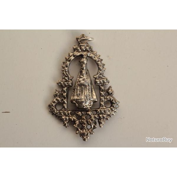 Pendentif argent Vierge Virgen del Sagrario Toledo Espagne XVIIIe si�cle