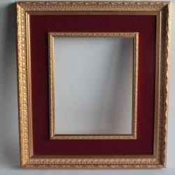 Ancien cadre bois sculpté doré