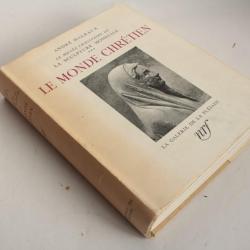 Livre le monde chrétien André Malraux 1954 La pléiade