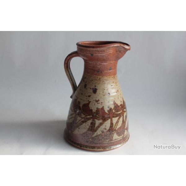 Pichet c�ramique art populaire Suisse Juriens 1976