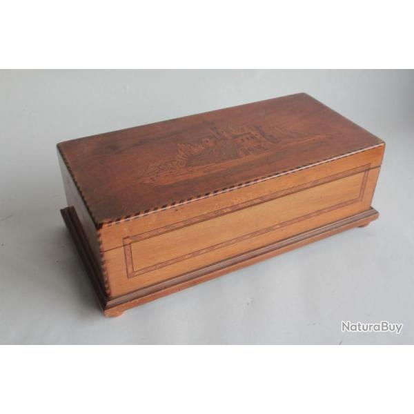 Boite marqueterie bois Ch�teau