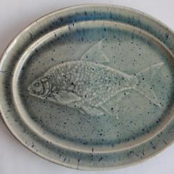 Plat céramique Poisson Archibald Ganslmayr Nyon Suisse