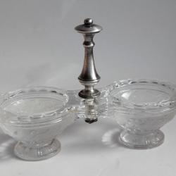 BACCARAT Ancienne salière cristal moulé
