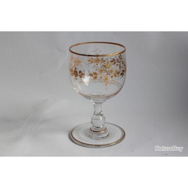 Ancien Verre � pied cristal �maill�