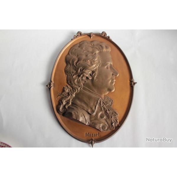 Grand Bas relief bronze Portrait Mozart