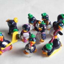 KINDER 10 Figurines Petits Pingos 1995 série complète