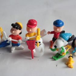 KINDER 7 Figurines Peanuts Snoopy 1999 série complète