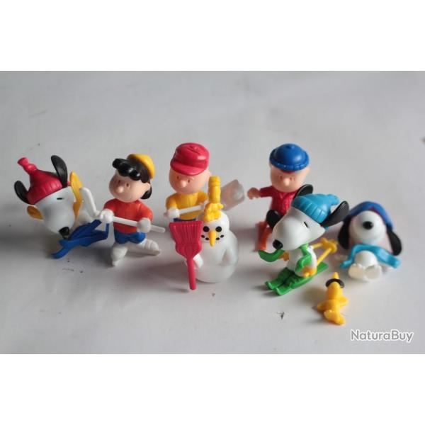 KINDER 7 Figurines Peanuts Snoopy 1999 s�rie compl�te