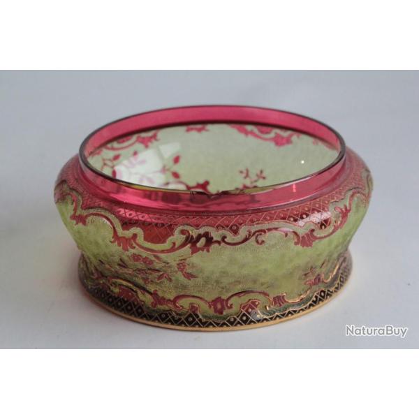 BACCARAT Bonbonni�re cristal multicouche �glantier Art Nouveau