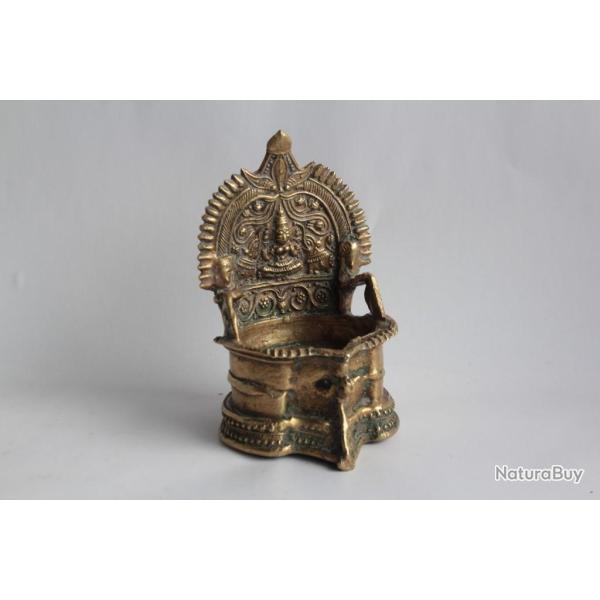 Lampe � huile D�esse Laxmi �l�phant Inde