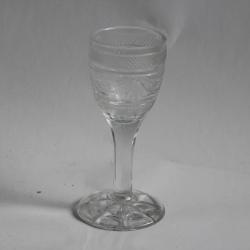 Verre à liqueur cristal XIXe siècle