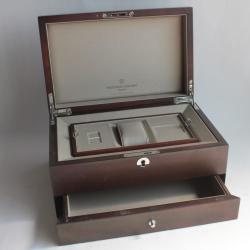 FREDERIQUE CONSTANT Grand Écrin montre