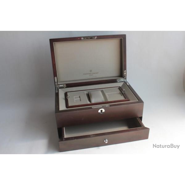 FREDERIQUE CONSTANT Grand �crin montre