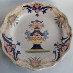 Ancien Plat faïence Malicorne Pouplard Beatrix