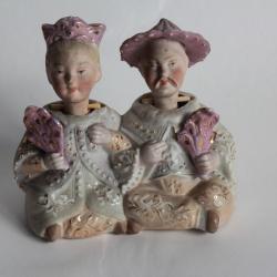 Magot porcelaine biscuit émaillée Mandarin Asie