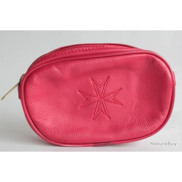 Pochette cuir rouge Croix de Malte
