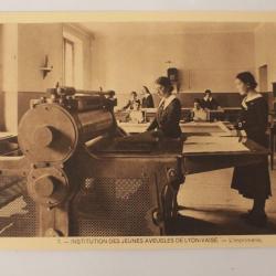 CPA Rhône Institution des jeunes aveugles Lyon-Vaise L'imprimerie