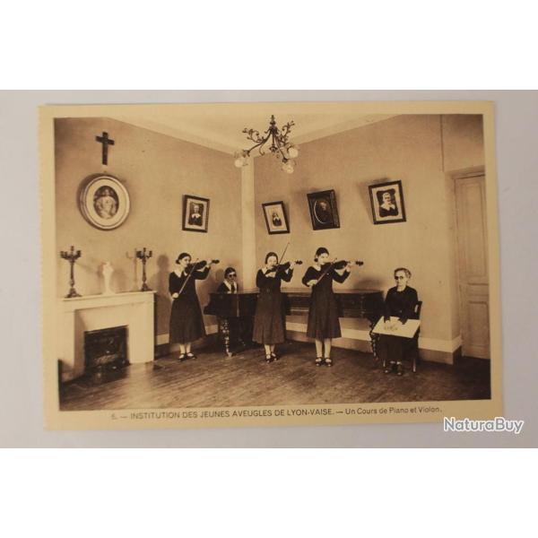 CPA Rh�ne Institution des jeunes aveugles Lyon-Vaise Piano Violon