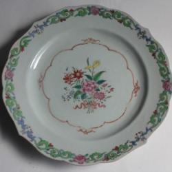 Assiette porcelaine Chine Export XVIIIe siècle
