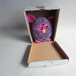 Jouet peluche Furby violet 2012