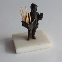 Personnage bronze Porte cure-dents