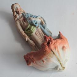 Bénitier porcelaine biscuit polychrome Christ