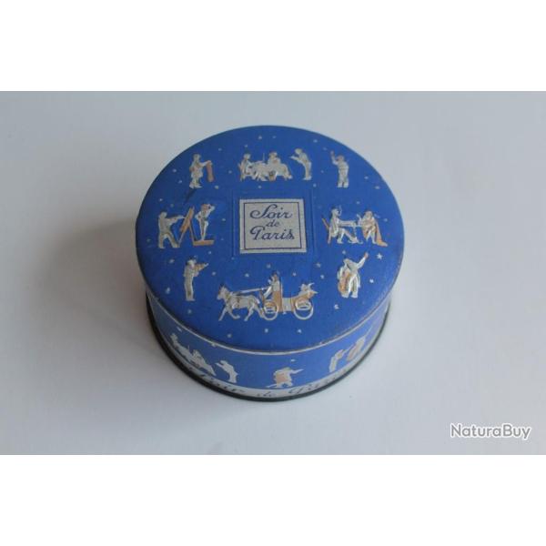 Boite � poudre comprim�e Chypre de COTY parfum�e � l'origan Lalique