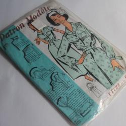 Patron Modèle 103-020 Chemise de nuit T44 Echo de la mode Couture