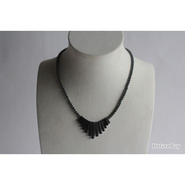 Collier H�matite art d�co