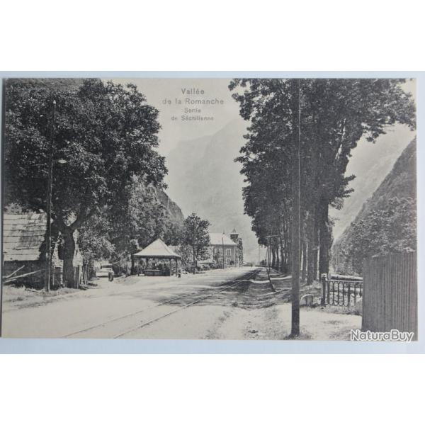 CPA Is�re Vall�e de la Romanche Sortie de S�chilienne