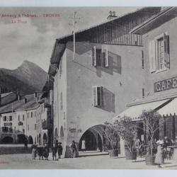 CPA Haute-Savoie Tramway d'Annecy à Thônes La Place