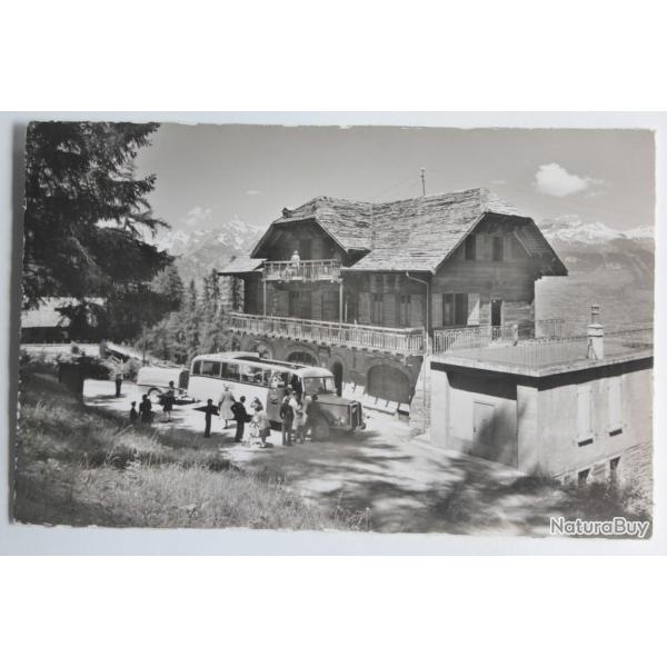 CPSM Suisse Poste des Mayens de Sion arriv�e de l'auto-car