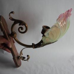 Applique murale coquillage verre opalescent 1900