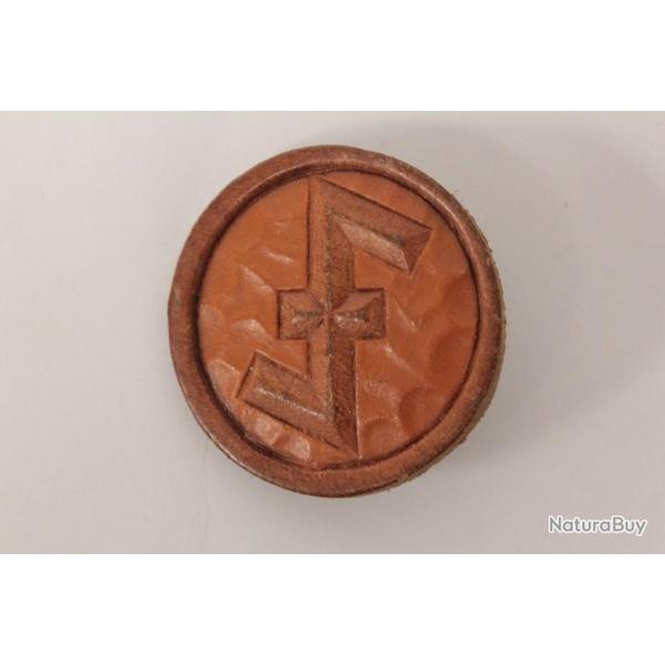 Insigne de journ�e Winterhilfswerk 1935 Allemagne Wolfsangel