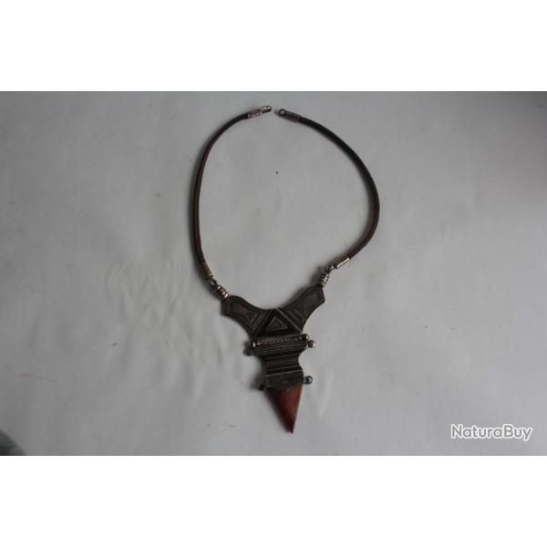 Collier Touareg agate Bijoux ethnique