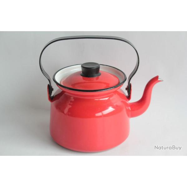 Th�i�re Finel �maill�e rouge Kaj Franck Finlande