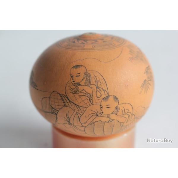 Coloquinte grav�e Chine XIXe si�cle hochet