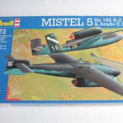Maquette Avion kit Revell n°04145 Mistel 5 He 162A2 Arado E 377a