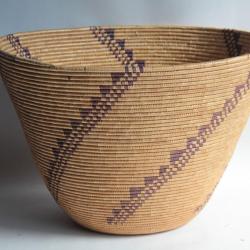 Panier Tutsi Rwanda Burundi vannerie Afrique