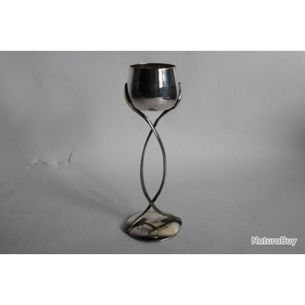 Verre � pied publicitaire au bordeaux m�tal argent� Quina Charvin