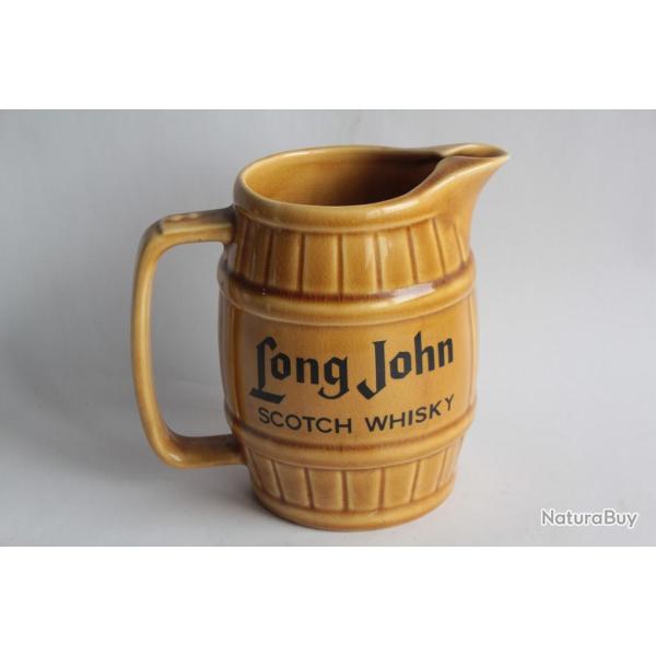 Pichet publicitaire c�ramique Long John Scotch Whisky estampill�