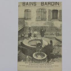 CPA Ardèche St-Laurent-les-Bains La source d'eau chaude Bains Bardin