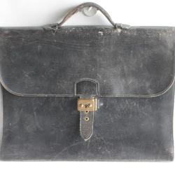 HERMES Sac à dépêches cuir noir