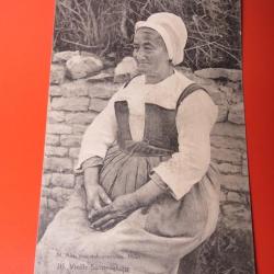 CPA 17  Vieille Saintongèoise