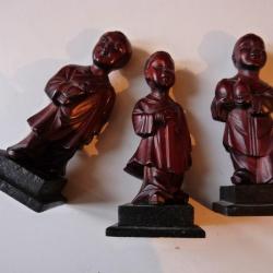 Trois anciennes statuettes en bois Chine