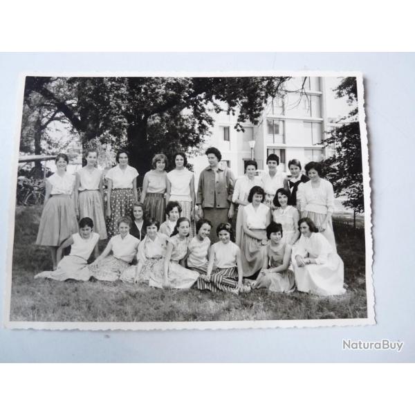 Photo d'�cole de filles a Gen�ve d�dicac�e