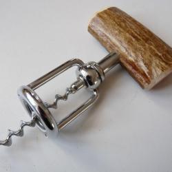 Tire-bouchon corne vin vignes